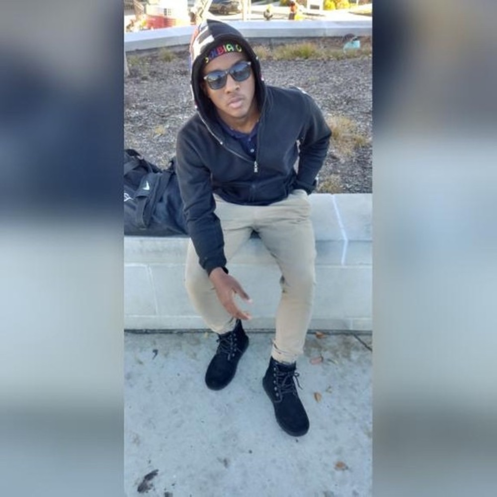 Meet your Posher, Lon